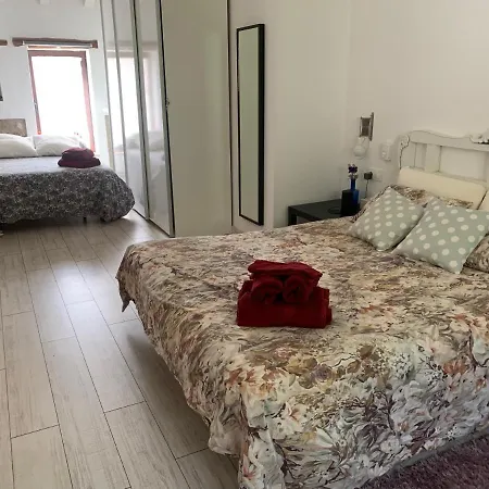 Homestay Casa Tatisita Buhardilla *